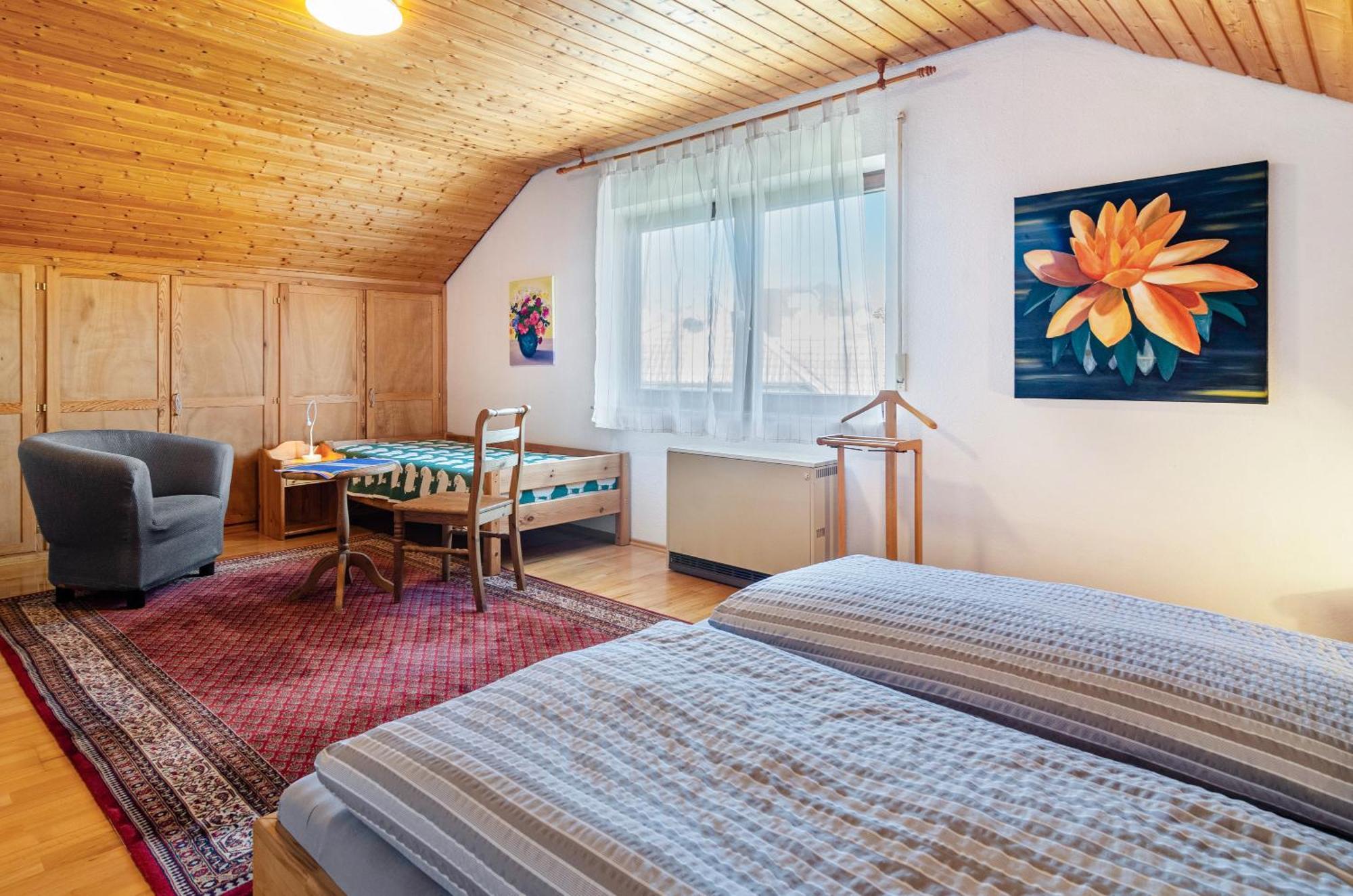 Vronis Ferienwohnungen Muhlingen Buitenkant foto